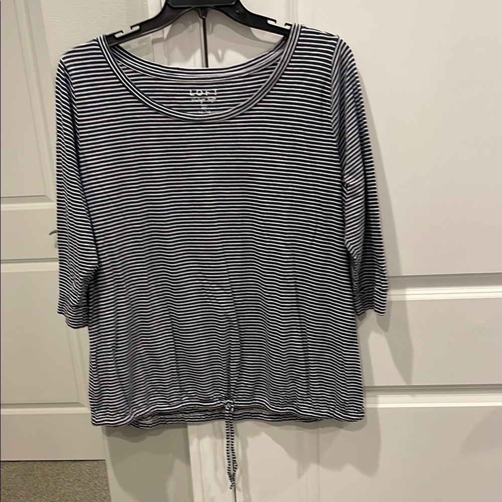 LOFT Blue and White Striped gathered hem 3/4 sleeve tee, size 16/18 plus